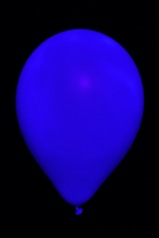 50 ballons ovales bleu fluo Ø30 cm