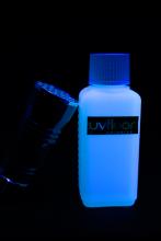 Kit hygine des mains: torche UV + flacon additif hydro alcoolique invisible UV 100ml - bleu 